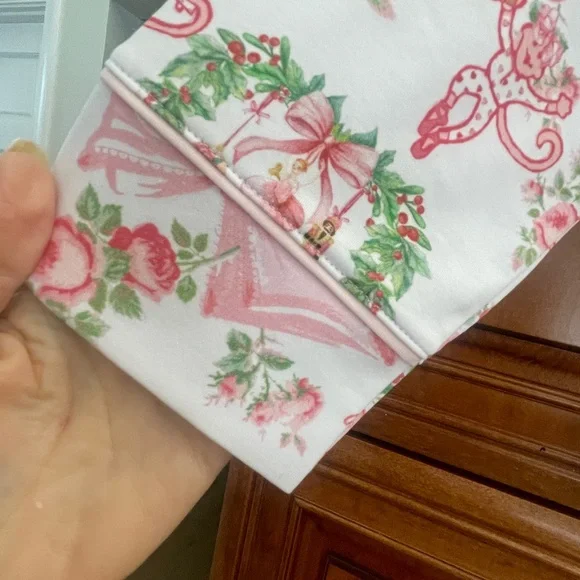 Loveshack Fancy Roller Rabbit  Women’s Christmas Pajama Set - size S - Picture 8 of 11